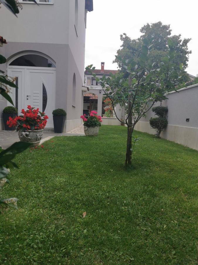 Apartments Slisko Poreč Exterior foto